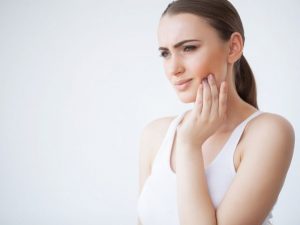 Read more about the article Granuloma dentale: cos’è e come curarlo