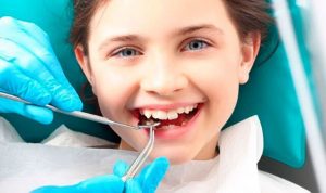 Scopri di più sull'articolo Igiene orale e apparecchio denti bambini